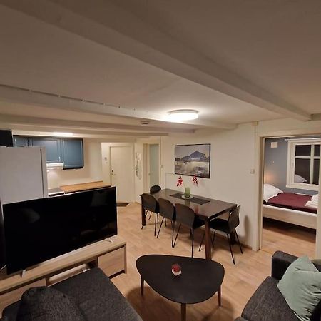 Apartment Next To The Bridge Тромсё Экстерьер фото